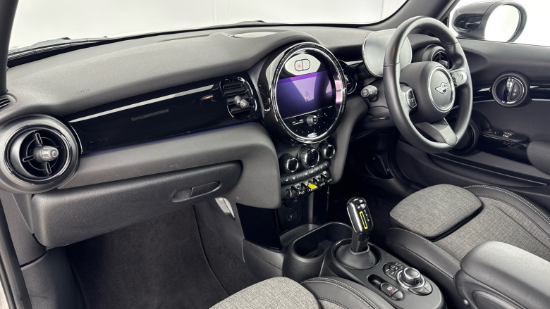 MINI Hatchback 135kW Cooper S Level 2 33kWh 3dr Auto Electric Hatchback